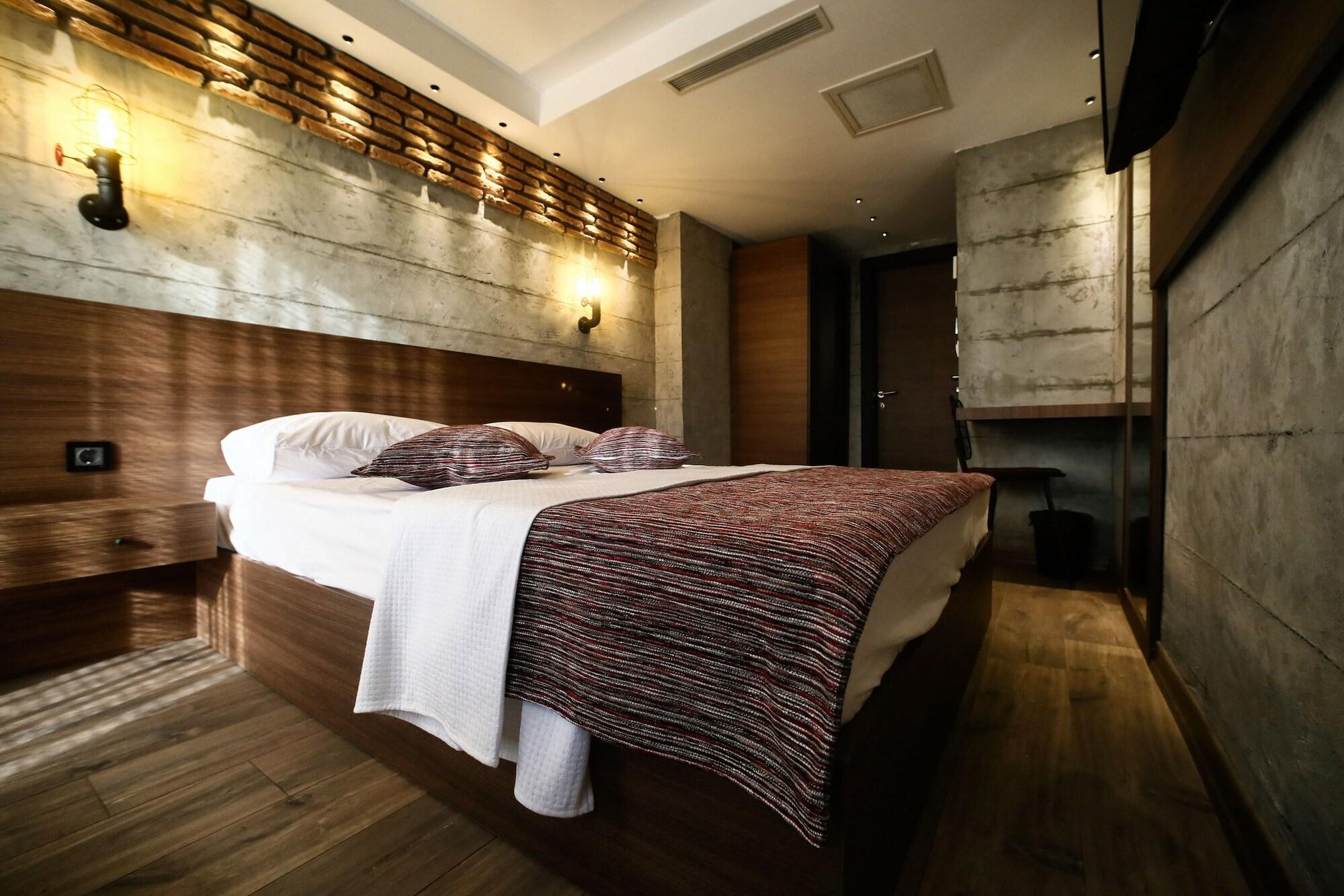 Hotel Elibol Old 3*